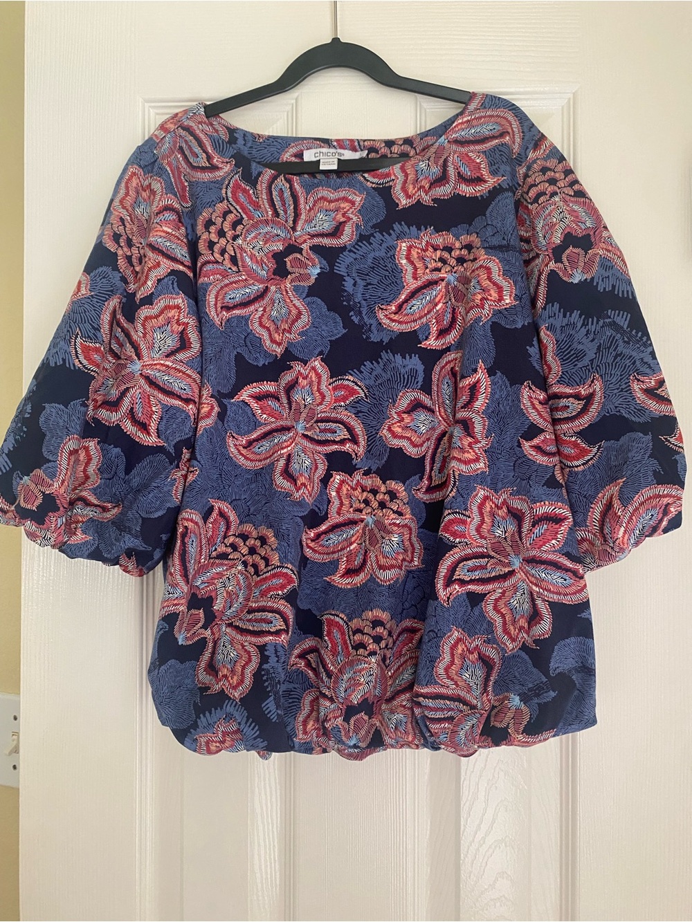 Chico's Navy Blue Floral Embroidered Puff-Sleeve Blouse